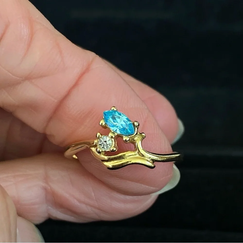 Ring 14k Yellow Gold Plated Open Knot Setting Marquise Cut Blue Stone Round Clea